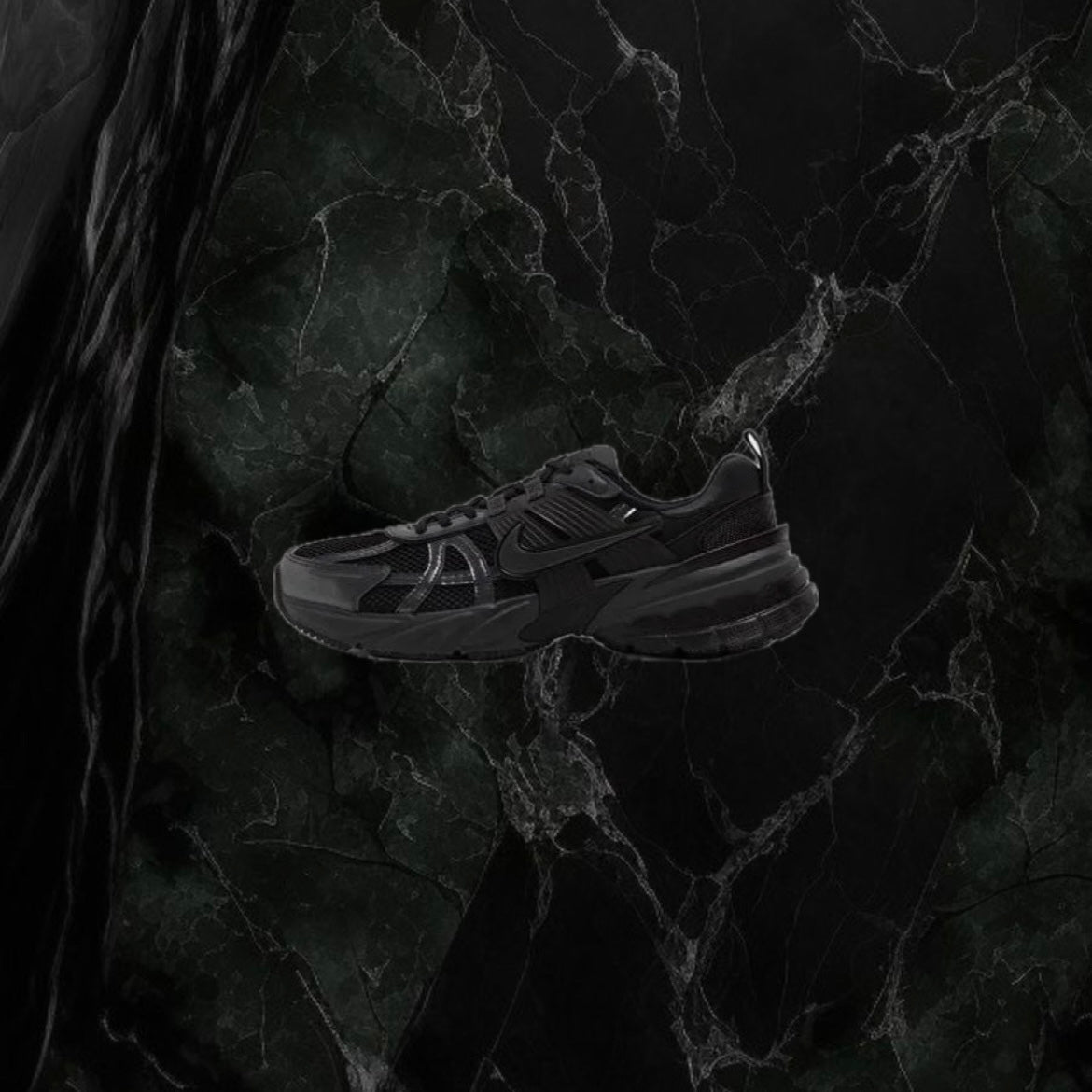 Nike V2K Run ‘Black’