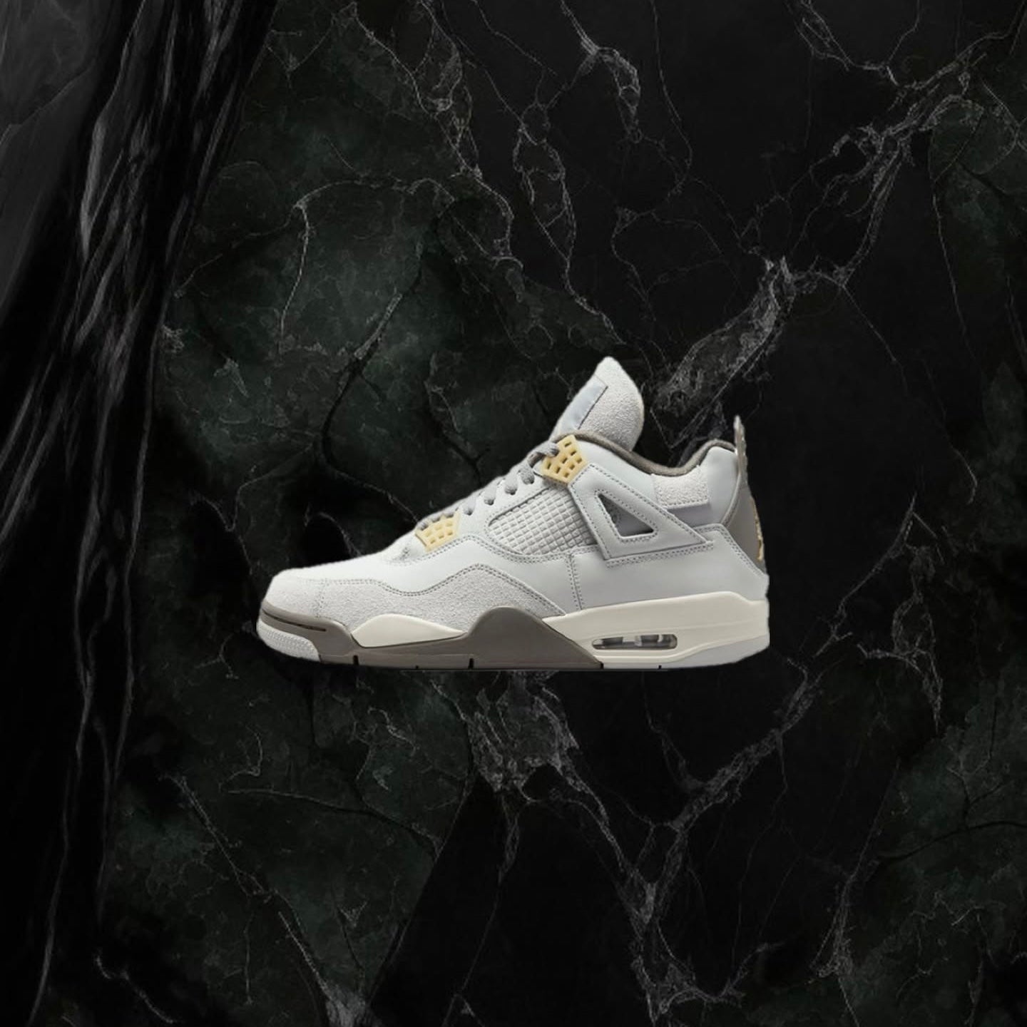 Air Jordan 4 Retro SE 'Craft Photon Dust'