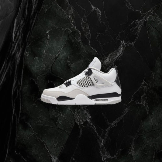 Air Jordan 4 Retro "Military Black"