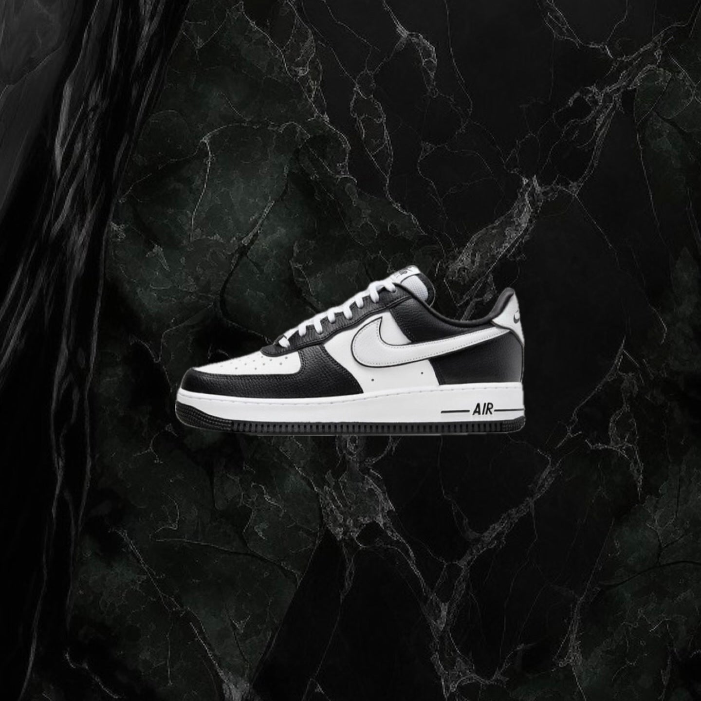 Nike Air Force 1 '07 LV8 'Panda'